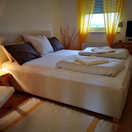 Meszaros Apartman Bük Exterior foto
